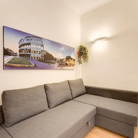 Easy In Hotel Rome